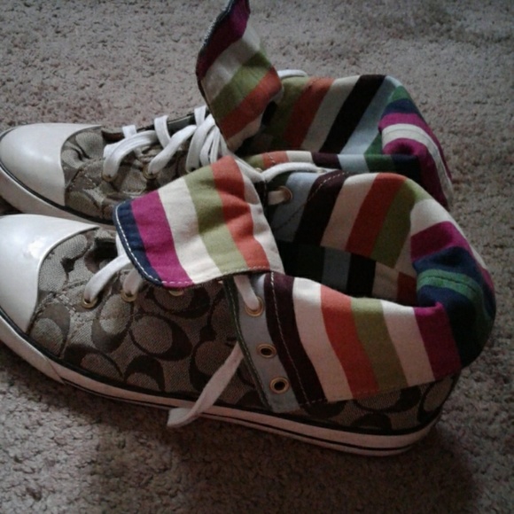 COACH SHOES - Picture 2 of 3